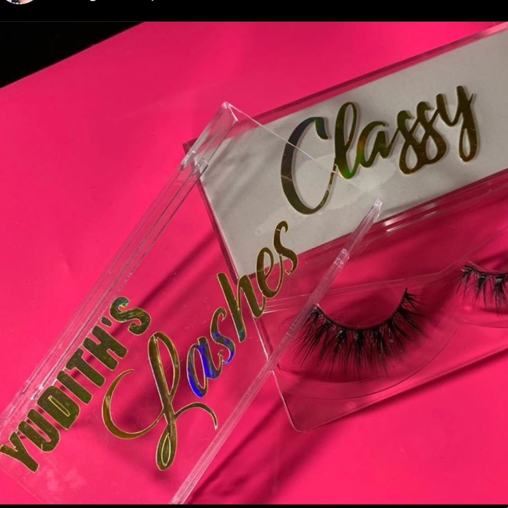 super cute & reusable lashes #lashes - Picture 3 of 3